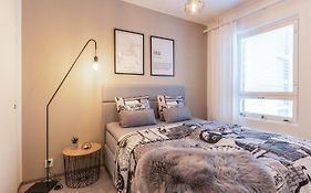 Rovakoti - Nordic Design Suite With Sauna, Free Garage, Smartlock